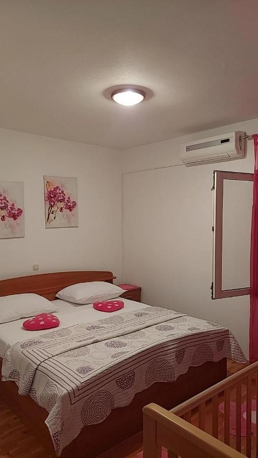 Apartmani Katarina Mundanije Eksteriør bilde